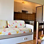 Nuova Valmar Trilo Mimosa * 코스타 레이